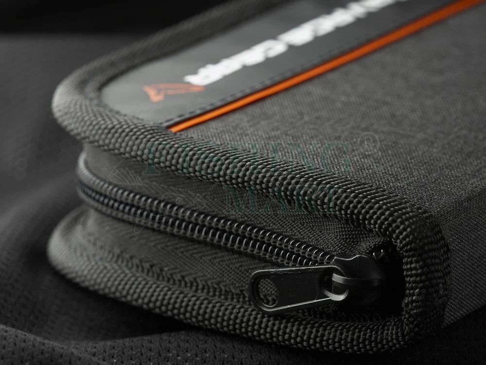 Savage Gear Piórnik Na Przynęty Zipper Wallet 1 Holds 12 & Foam 5 Savage Gear Piórnik Na Przynęty Zipper Wallet 1 Holds 12 & Foam - obrazek 5