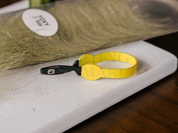 Loon Outdoors Szczypce Ergo Hackle Plier 3 Loon Outdoors Szczypce Ergo Hackle Plier - obrazek 3