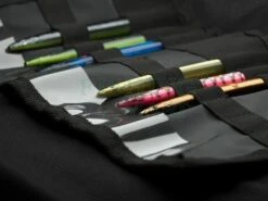 Savage Gear Zwijany Pokrowiec Na Przynęty 9 Savage Gear Zwijany Pokrowiec Na Przynęty -Sklep Wapsi zwijany pokrowiec na przynety lh